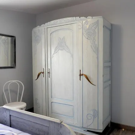 Traditionnel Renove Avec Jardin Clos Et Wi-fi, 3 Chambres, Proche De La Garnache, Vendee. - Fr-1-426-195 Holiday home *
