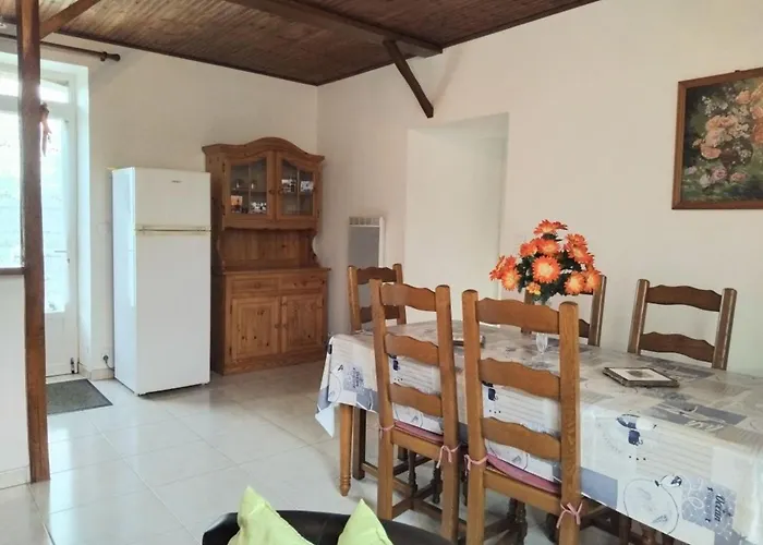 Traditionnel Rénové Avec Jardin Clos Et Wi-fi, 3 Chambres, Proche De La Garnache, Vendée. - Fr-1-426-195 Сasa de vacaciones La Garnache